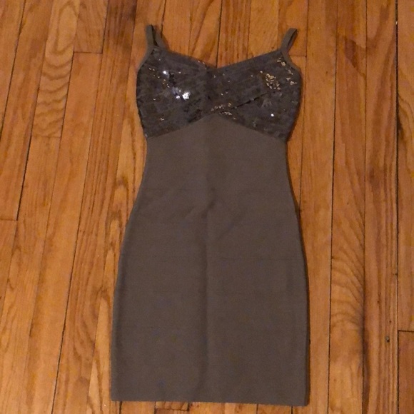 Guess bodycon dress - Picture 1 of 3